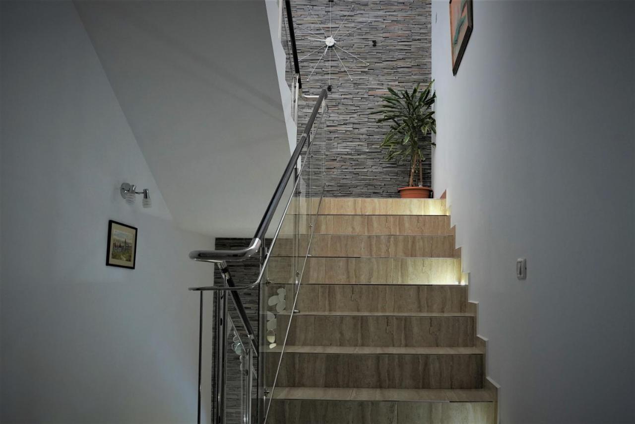 Indeep Club Hotel Cumpana  Bagian luar foto
