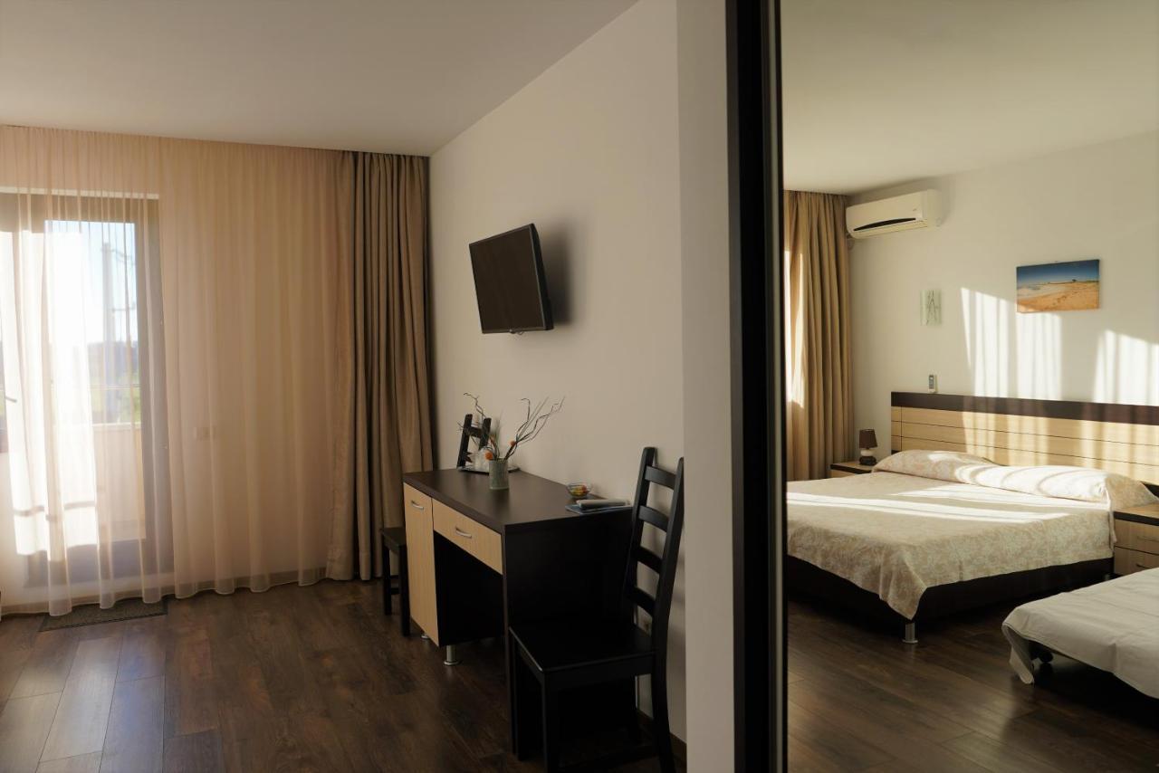 Indeep Club Hotel Cumpana  Bagian luar foto