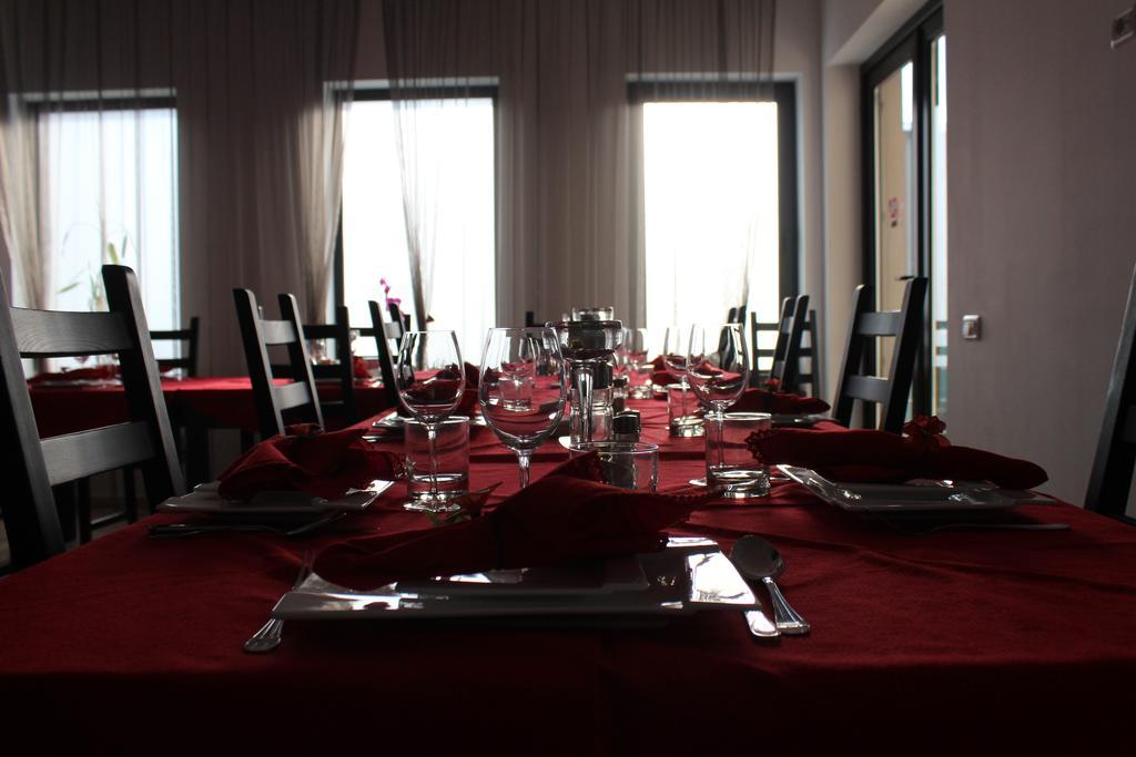 Indeep Club Hotel Cumpana  Bagian luar foto